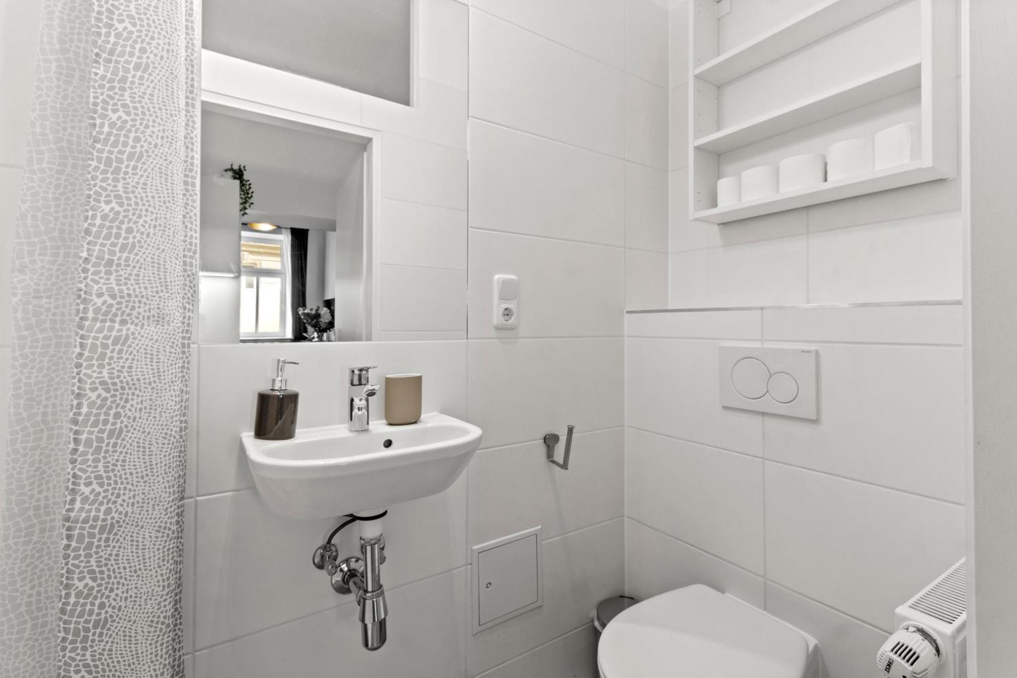 Stylish Apartment, 4 Min To U3 Zipperer Strasse Viena Exterior foto