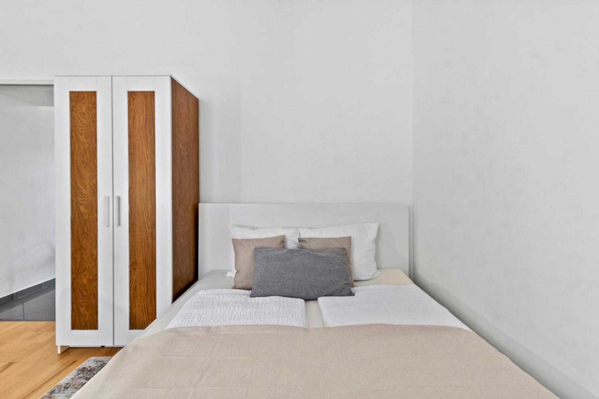 Stylish Apartment, 4 Min To U3 Zipperer Strasse Viena Exterior foto