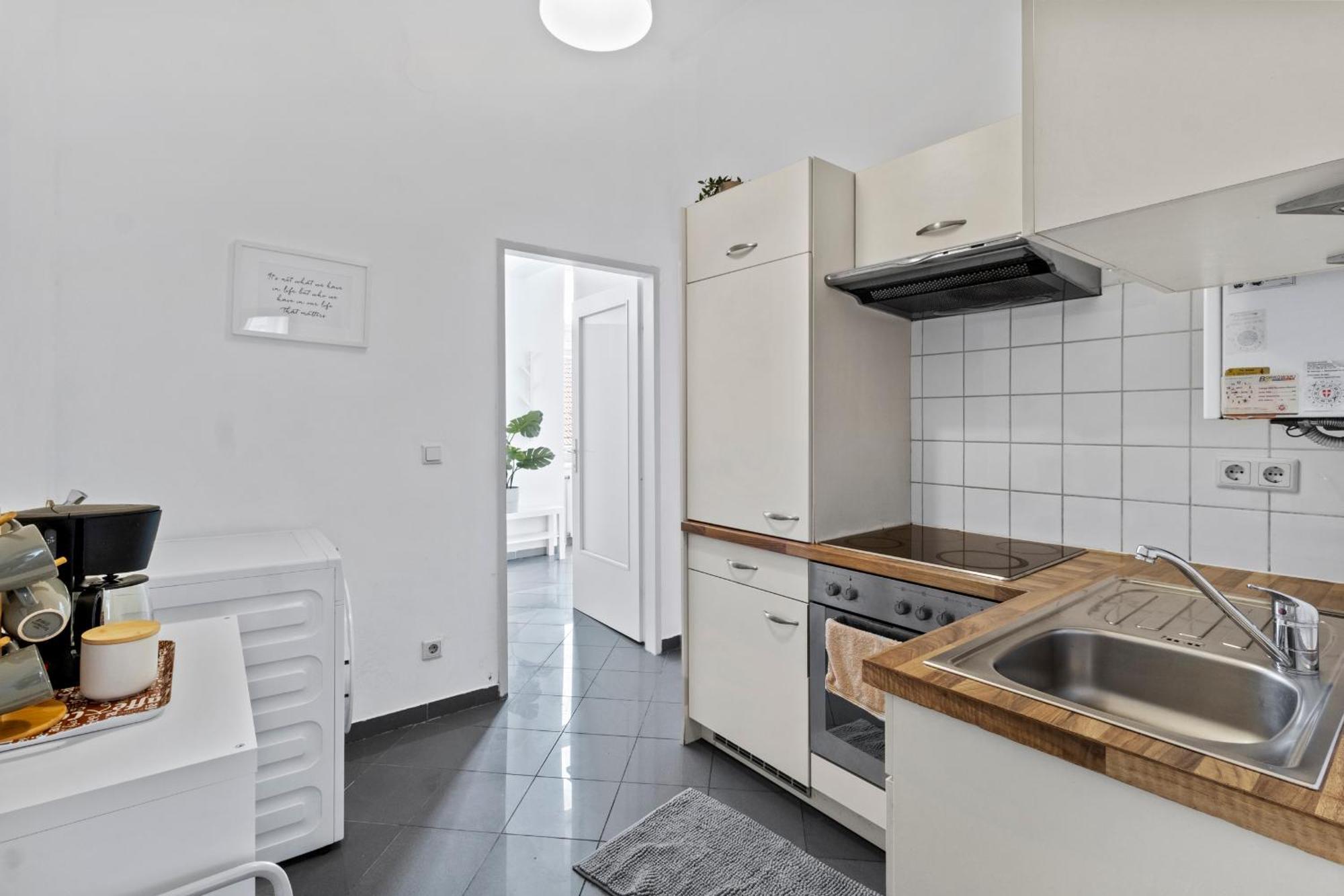 Stylish Apartment, 4 Min To U3 Zipperer Strasse Viena Exterior foto